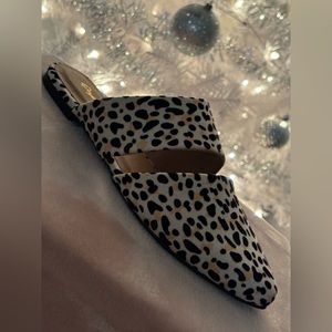 Nude/Black leopard print